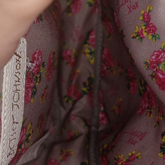 Betsey Johnson Dog Mini Backback Heart Quilted Pink Bag! Dusty Rose, EUC - Picture 9 of 10